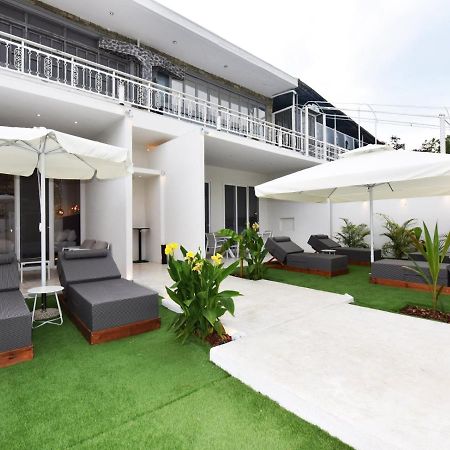 4 Elements Seaside Luxury Suites By Rentalspro Services Nea Moudania Halkidiki 외부 사진