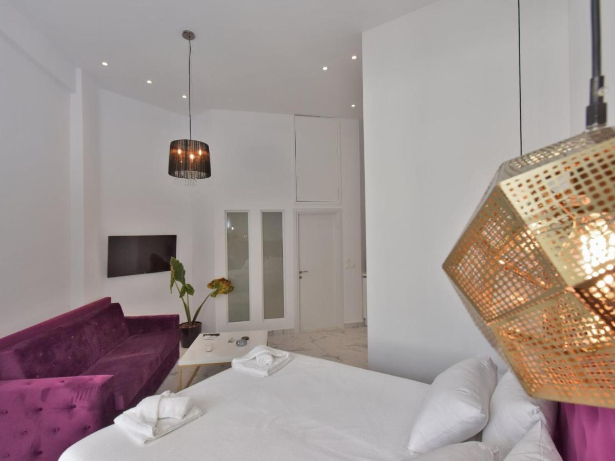 4 Elements Seaside Luxury Suites By Rentalspro Services Nea Moudania Halkidiki 외부 사진