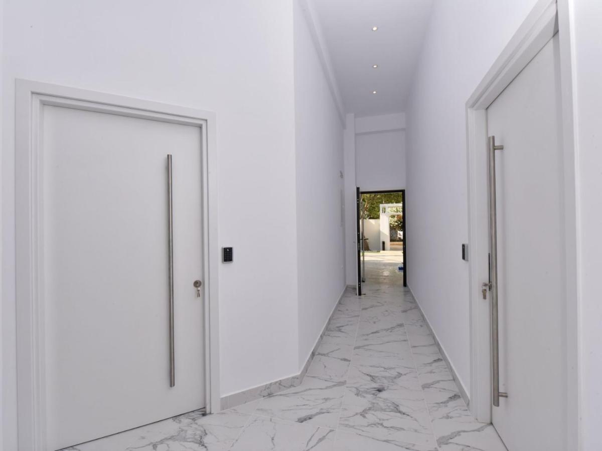 4 Elements Seaside Luxury Suites By Rentalspro Services Nea Moudania Halkidiki 외부 사진
