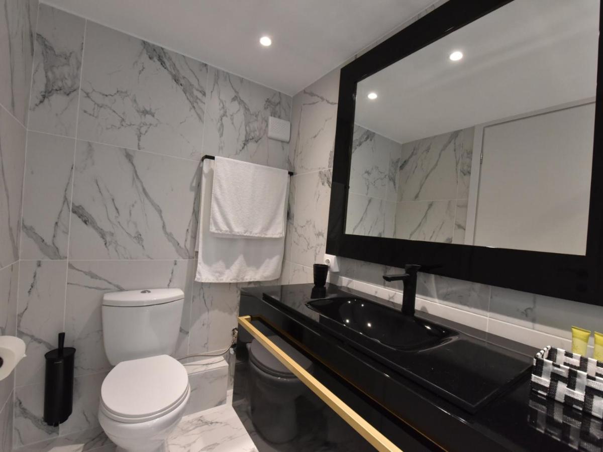 4 Elements Seaside Luxury Suites By Rentalspro Services Nea Moudania Halkidiki 외부 사진