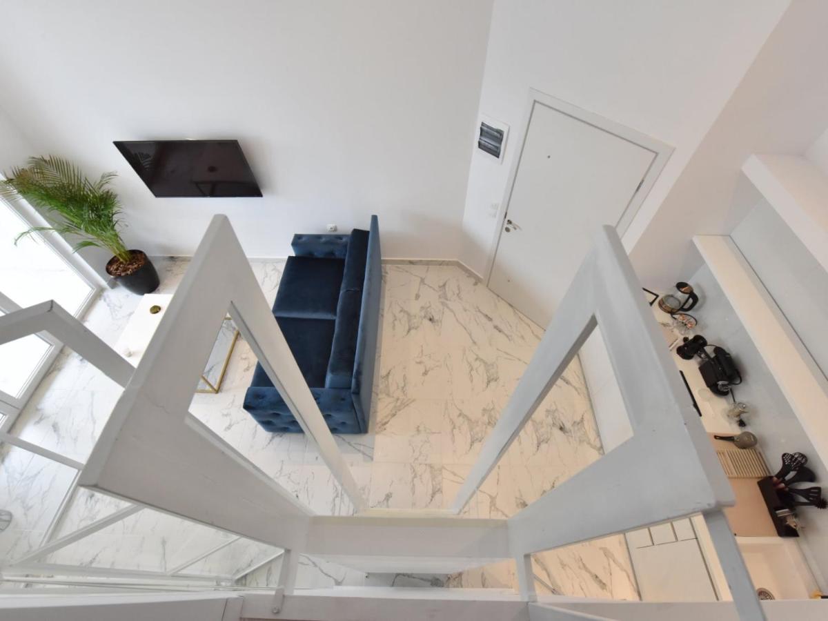 4 Elements Seaside Luxury Suites By Rentalspro Services Nea Moudania Halkidiki 외부 사진